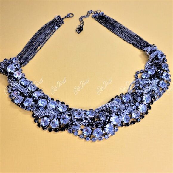 SILVER and Crystal Necklace - Picture 8 of 9